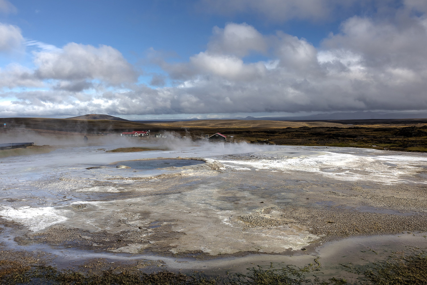 Hveravellir Hochland – dampfende heiße Quellen und Sinterflächen an der Kjölur-Route (F35)