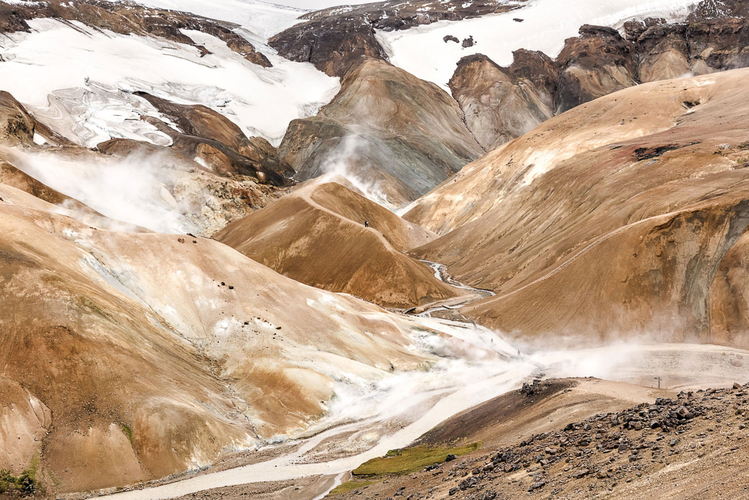 Kerlingarfjöll – Rhyolithberge, Dampf und Schneefelder im isländischen Hochland